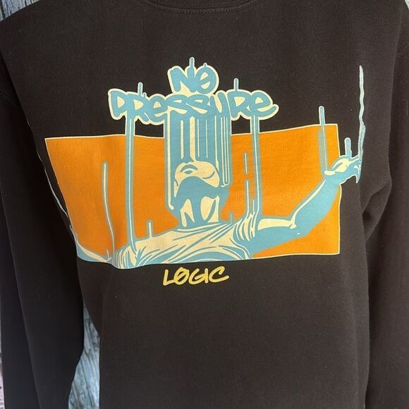 Logic No Pressure Long Sleeve Tour Concert Sweatshirt, size small, GUC - Picture 2 of 9